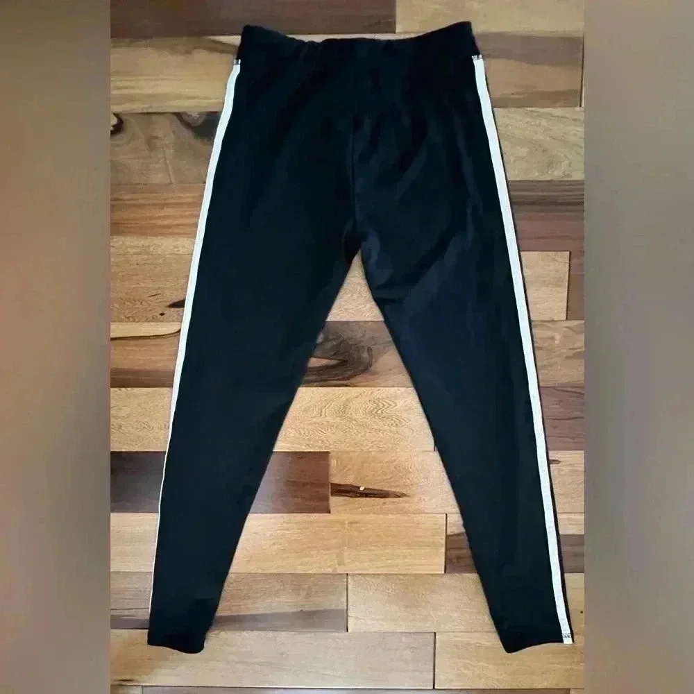ADIDAS | youth girls AEROREADY leggings. Size: M (10/12).